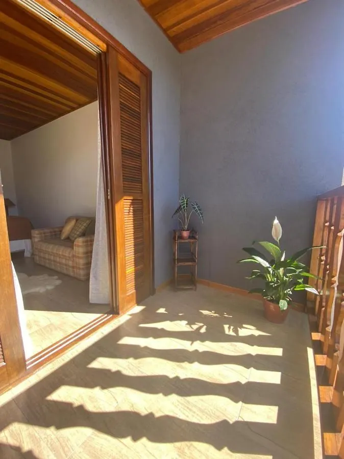 Raio De Sol Na Montanha Villa Campos do Jordao Brazil