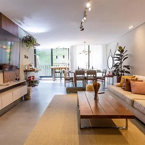 Star 211 - Triplex Com Linda Vista E Otima Localizacao Campos do Jordão